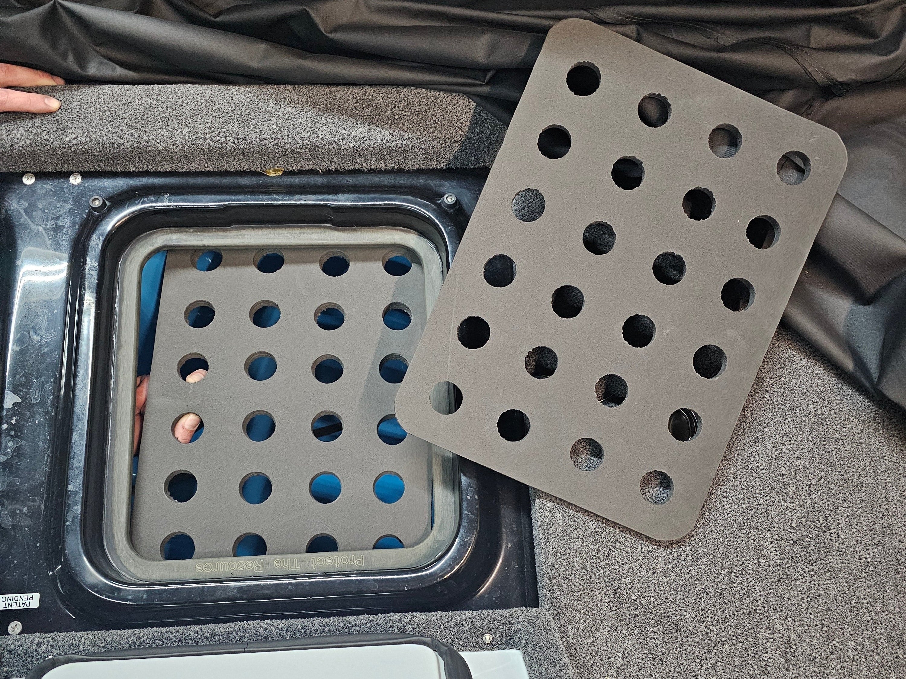 "Bass Bumpers" Livewell Cushions (1 Pair)